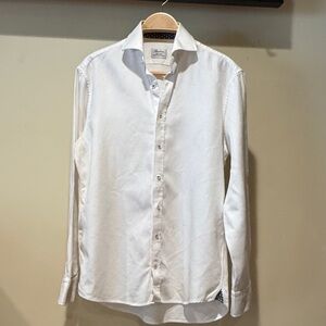 Classic White Men's Dress Shirt